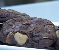 chocolate-and-brazil-nut-biscuits-thumbnail