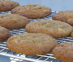 double-chocolate-chip-biscuits-thumbnail